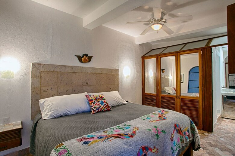 Casa Cielo 3 Br By Casago