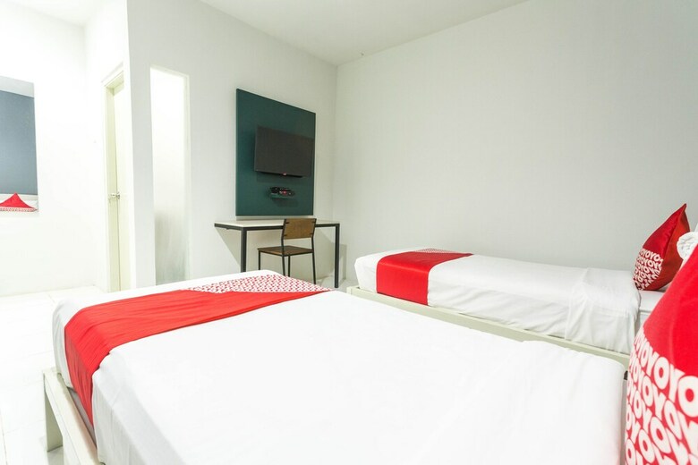Hotel Oyo 957 De-lima Guesthouse