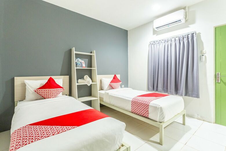 Hotel Oyo 957 De-lima Guesthouse