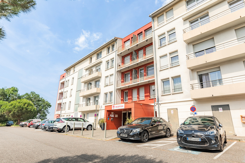 Aparthotel Park & Suites El�gance Cornebarrieu