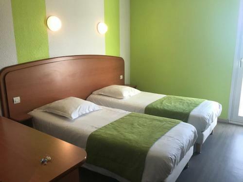 Hotel H�tel Balladins Troyes