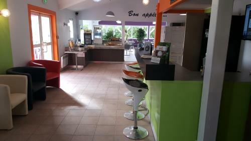 Hotel H�tel Balladins Troyes