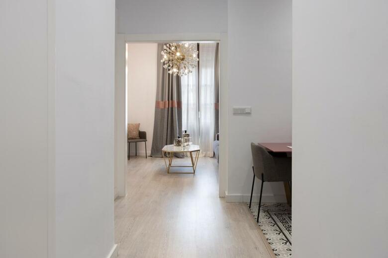Apartamentos Bibo Suites Plaza Nueva