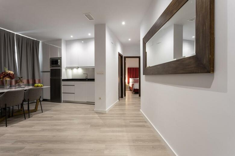 Apartamentos Bibo Suites Plaza Nueva