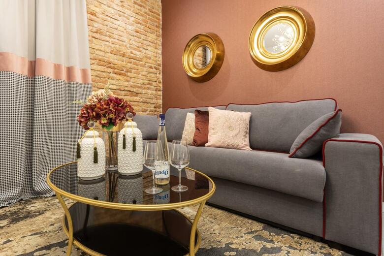Apartamentos Bibo Suites Plaza Nueva