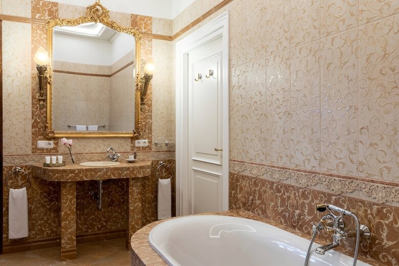 Hotel Schloss Lieser, Autograph Collection