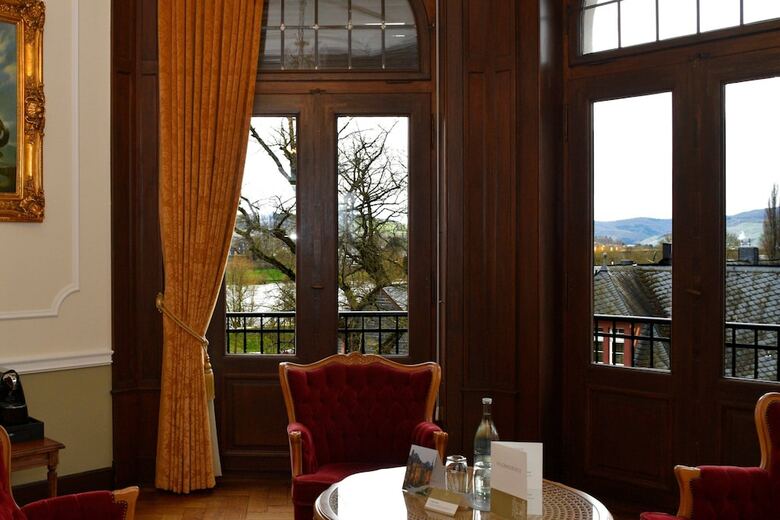 Hotel Schloss Lieser, Autograph Collection