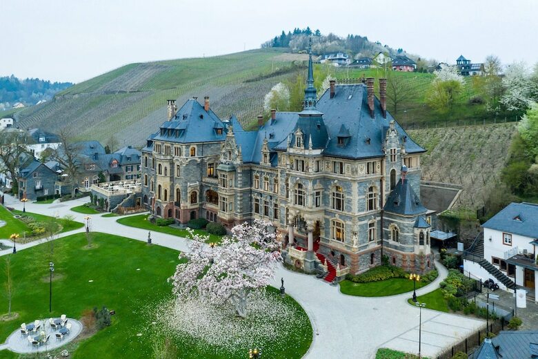 Hotel Schloss Lieser, Autograph Collection