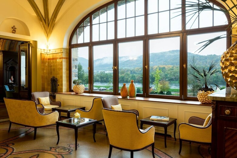 Hotel Schloss Lieser, Autograph Collection