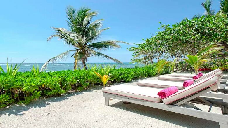 Villa Alma Rosa 4br Full Staff By Rmh