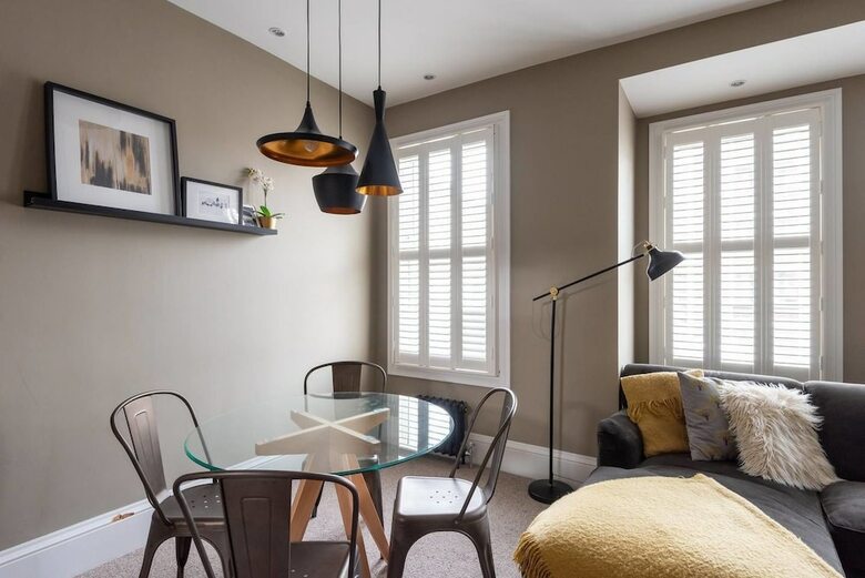 Apartamentos Beautifully Modern 2 Bedroom Flat For 4 Guests