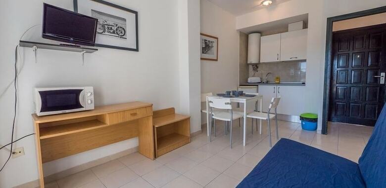 Apartamento Climatizado Cerca de Water World
