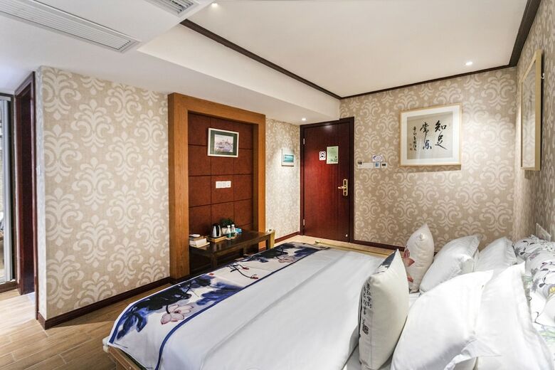 Hotel Suzhou Jade Snow Lodge