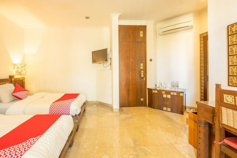 Hotel Oyo 608 Isola Heritage Syariah