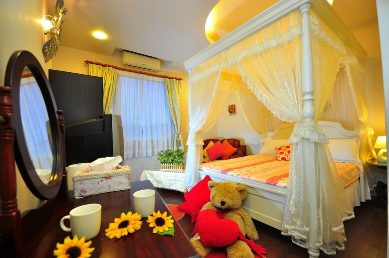 Bed & Breakfast Smile Orange Homestay