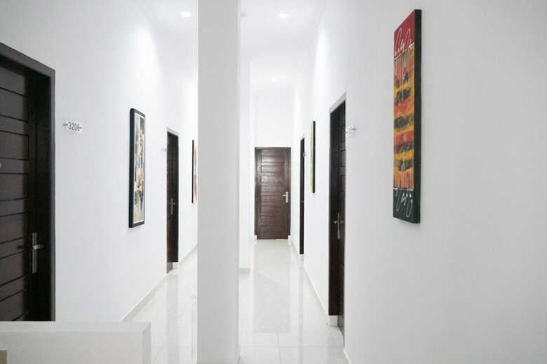 Oyo 974 Audi Inn Hotel