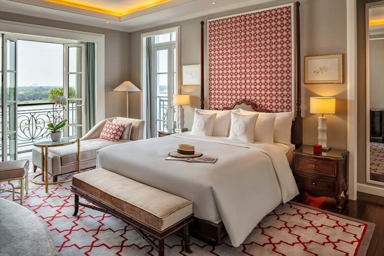 Mia Saigon Luxury Boutique Hotel