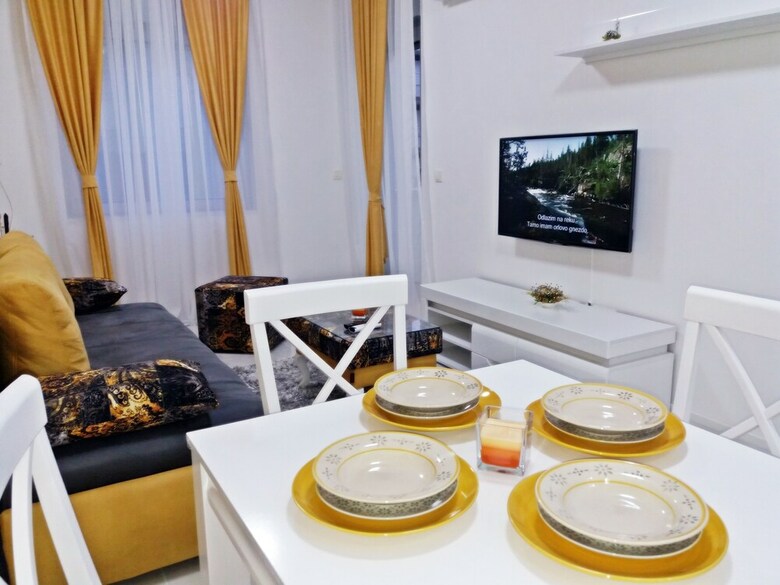 de Luxe City Apartments