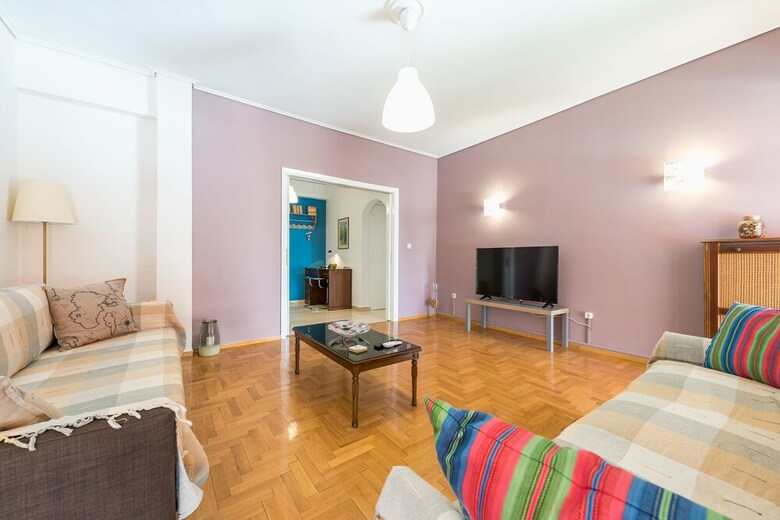 Comfy Apartment Near City Center