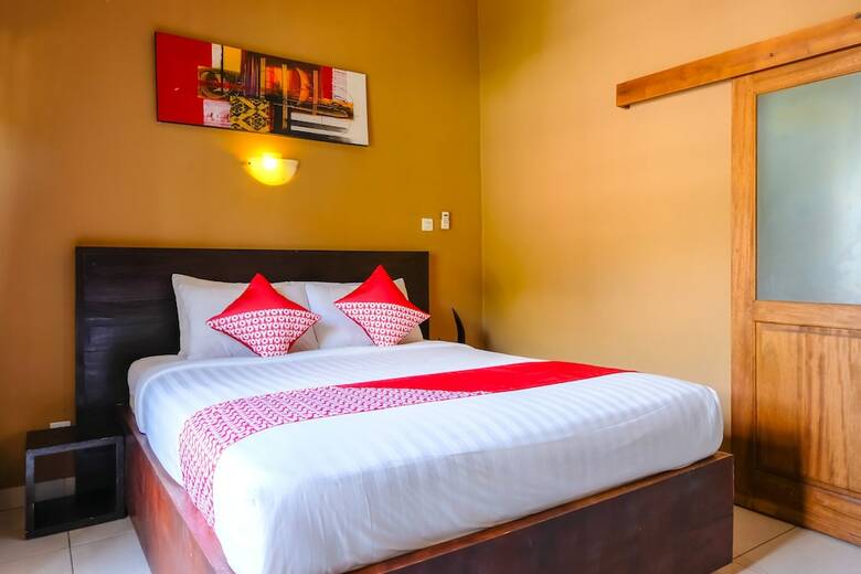 Hotel Oyo 992 Semilir Senggigi Inn