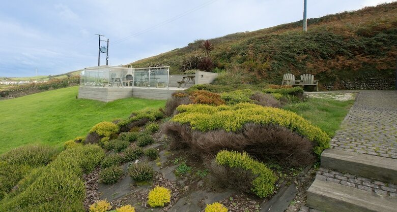 Stables Croyde 4 Bedrooms / Sleeps 8 Sea & Beach Views