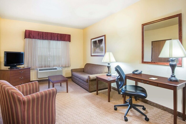 Hotel Days Inn By Wyndham Ellis