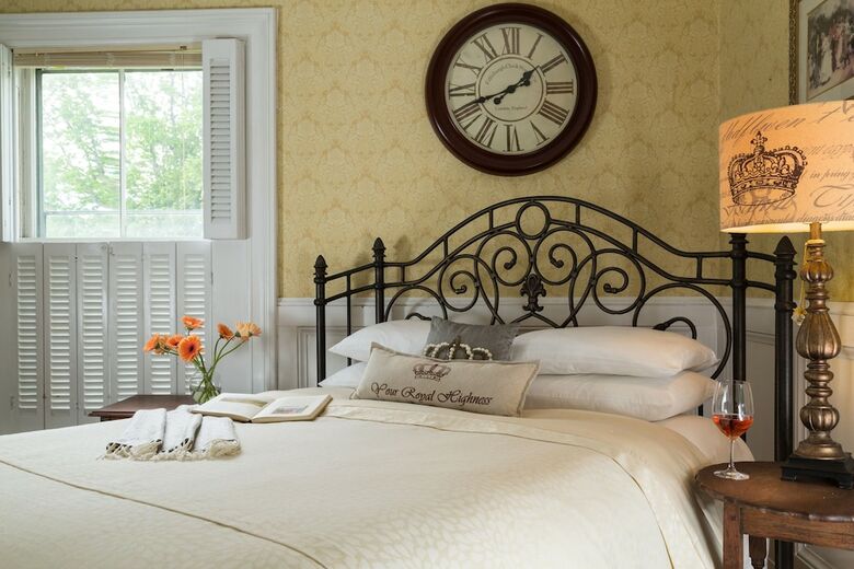 Bed & Breakfast Captain Nickels Inn