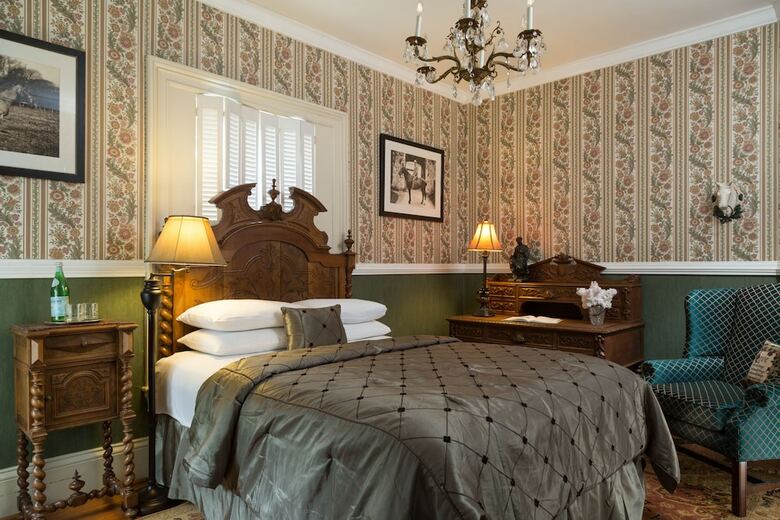 Bed & Breakfast Captain Nickels Inn
