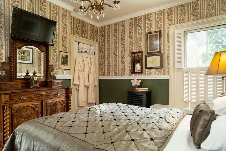 Bed & Breakfast Captain Nickels Inn