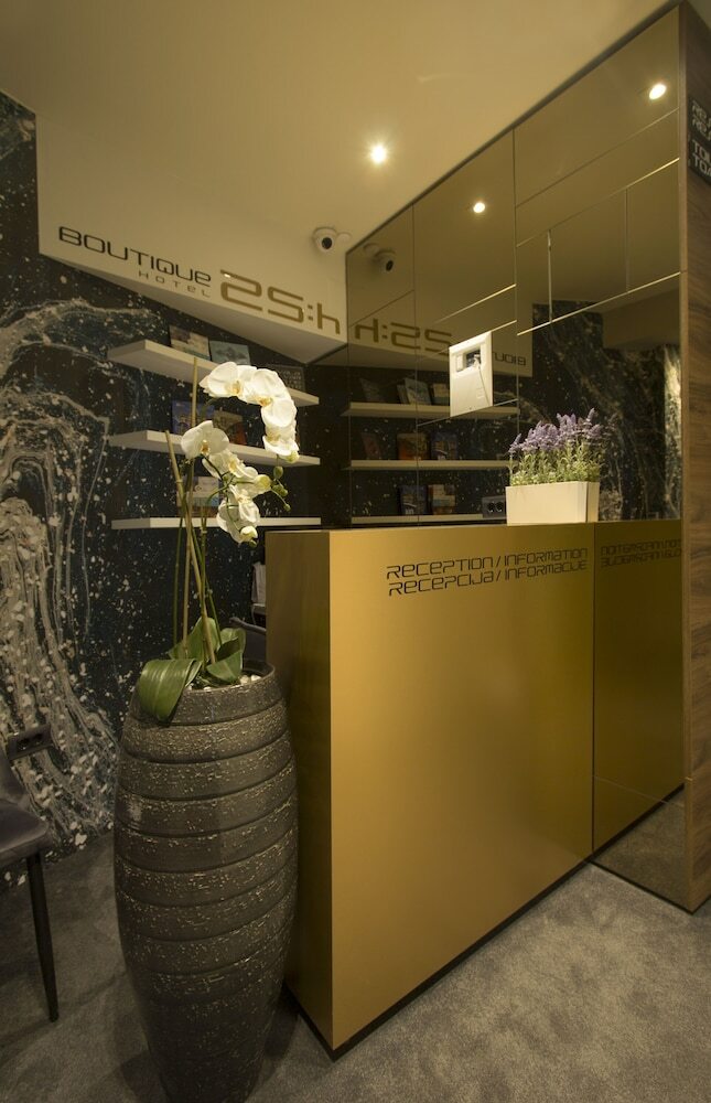 Garni Hotel Boutique 25h