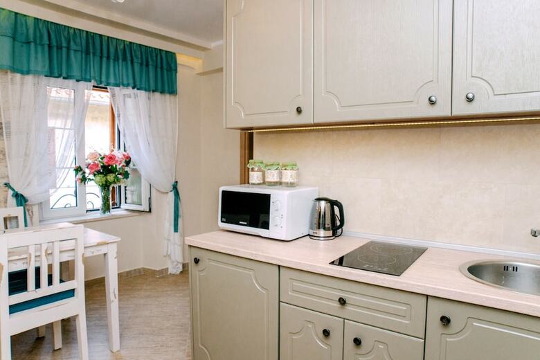 D & Sons Apartments