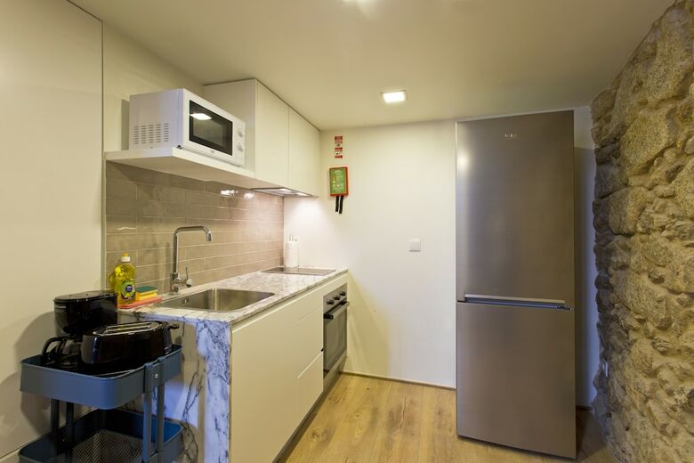 Rva S�o Jo�o Novo Apartments