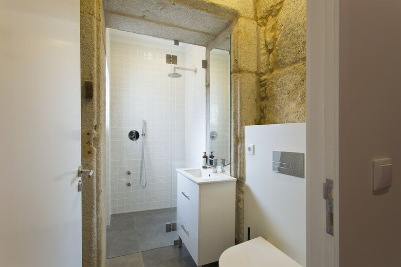 Rva S�o Jo�o Novo Apartments