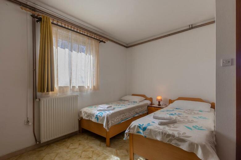 Apartments Crevatin