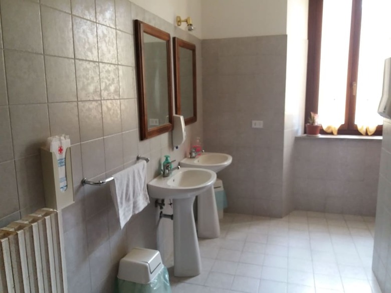 Hostal Ostello Ortensi