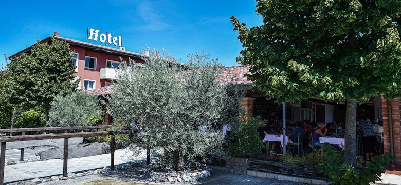 Posada Attianese Hotel Restaurant