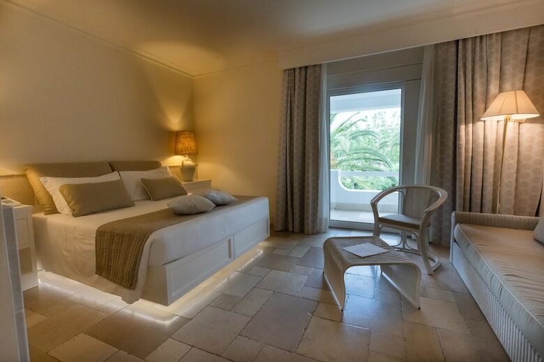 Hotel Ostuni Rosa Marina Resort