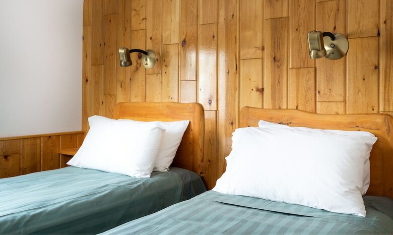 Hotel Pine Bungalows