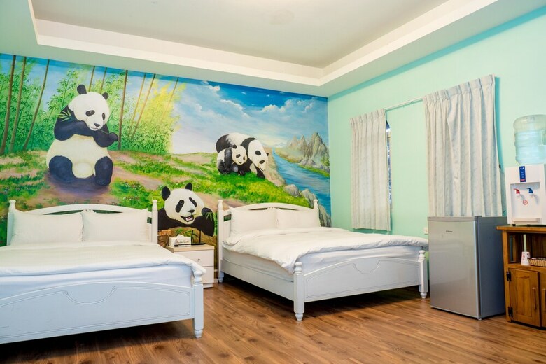 Bed & Breakfast Suto House