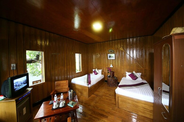 Nature Land Hotel II
