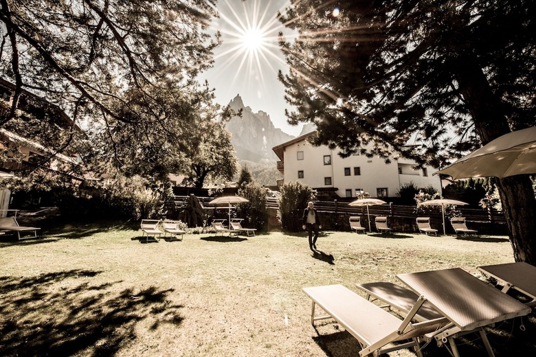 Hotel Enzian Genziana