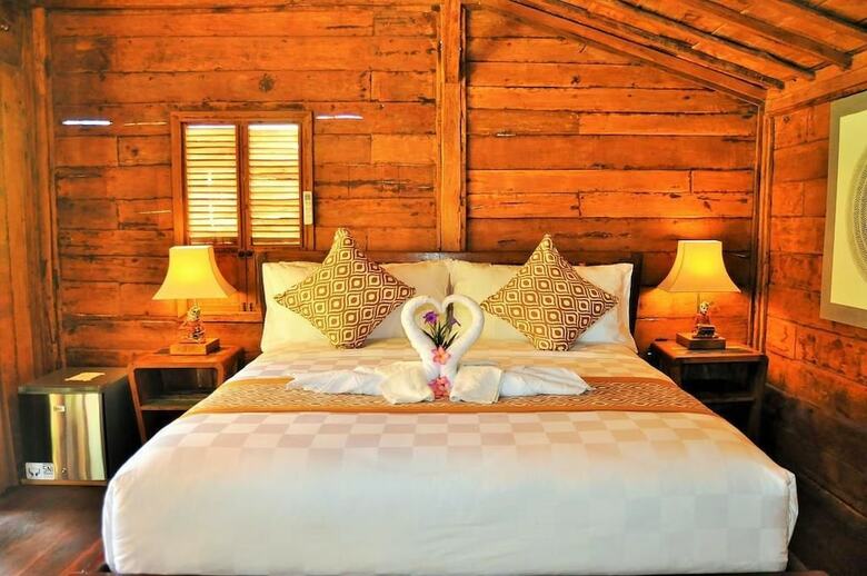 Hotel Jukung Cottage Beach Bar And Restaurant