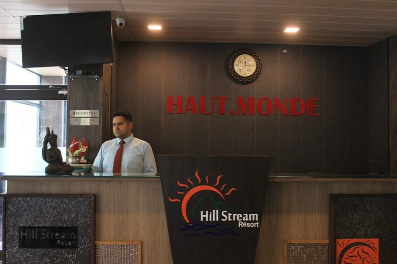 Hotel Haut Monde Hill Stream Resort