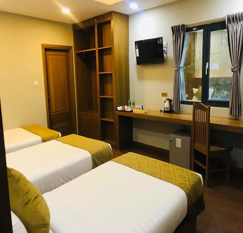 Sat Sun Hotel