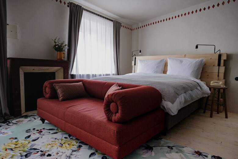 Bed & Breakfast Monastery Garden Bistro & Rooms