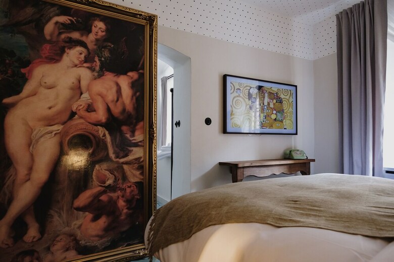 Bed & Breakfast Monastery Garden Bistro & Rooms
