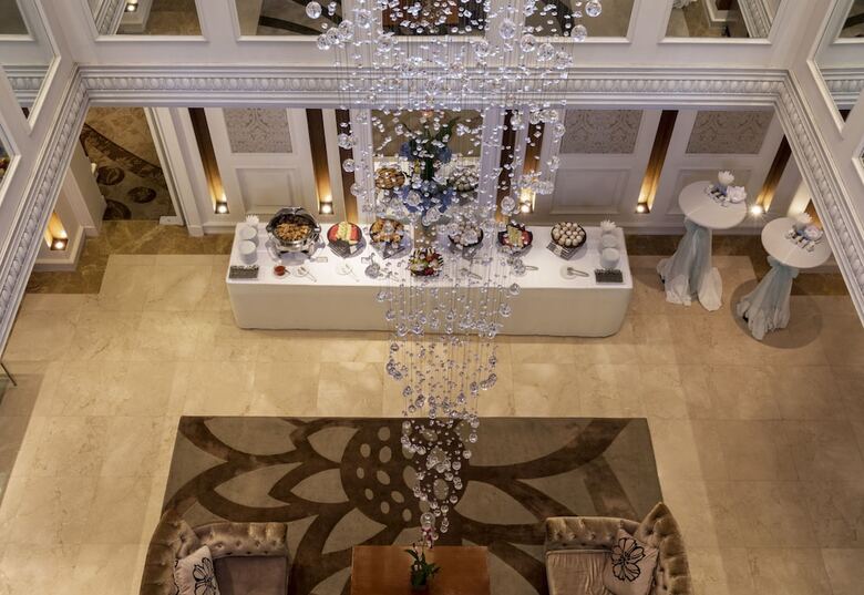 Hotel Tower Club At Lebua (The World?s First Vertical Destination)