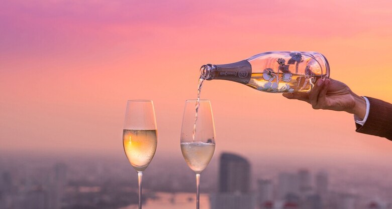 Hotel Tower Club At Lebua (The World?s First Vertical Destination)