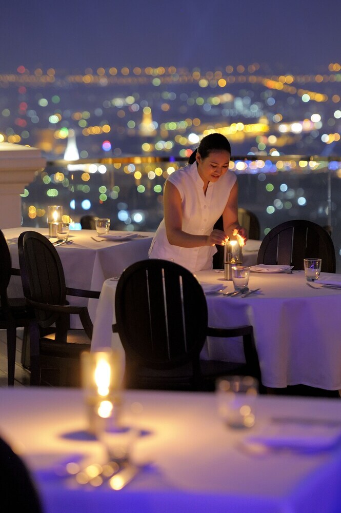 Hotel Tower Club At Lebua (The World?s First Vertical Destination)