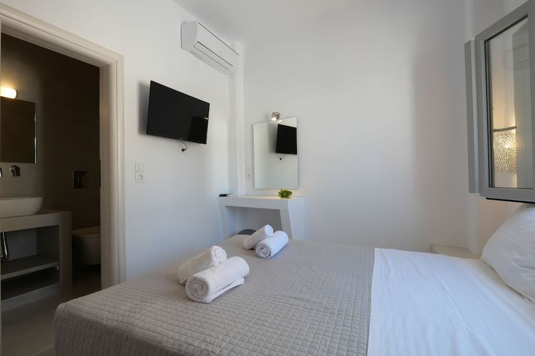 Hotel Santorini Spirit